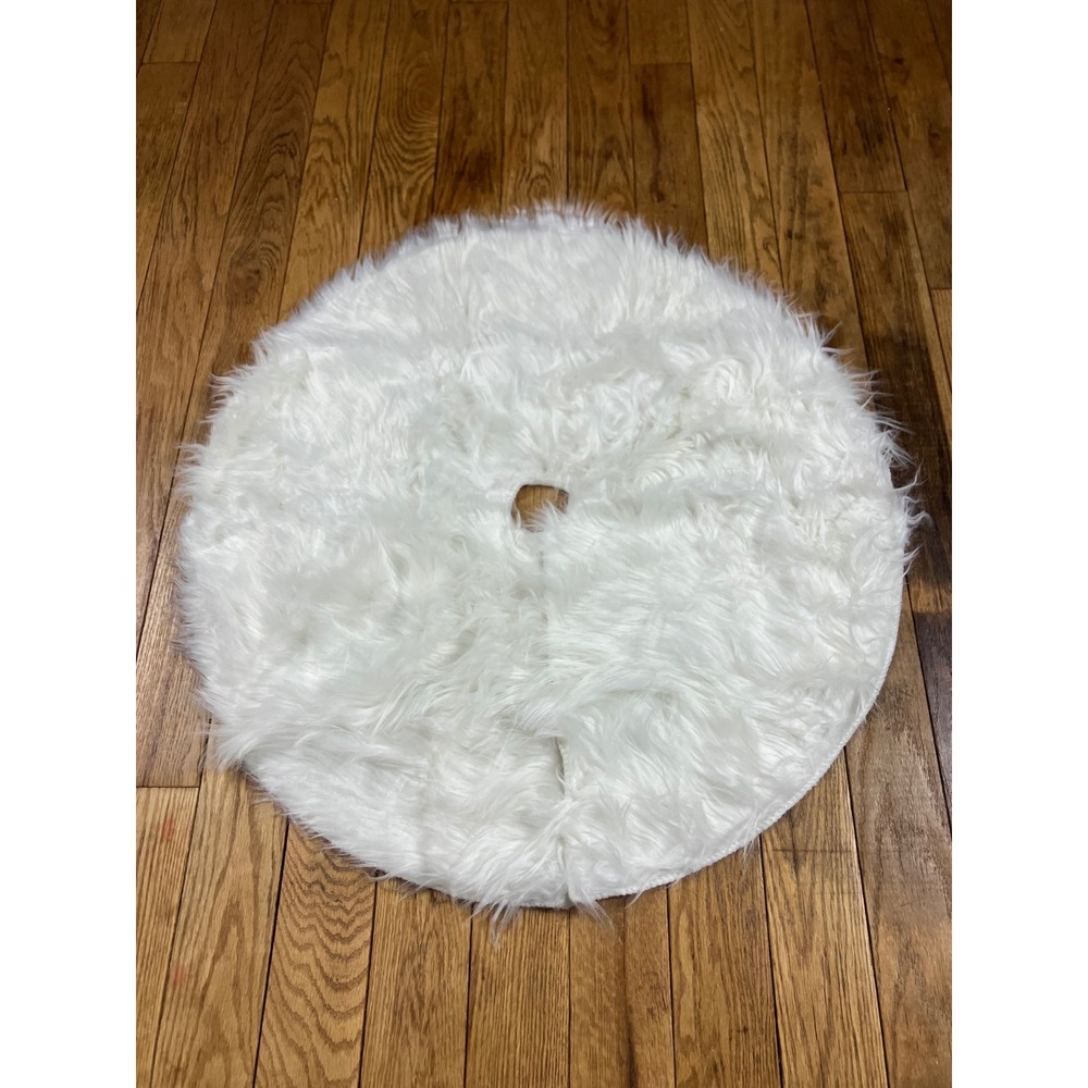White Plush Faux Fur Round‎ Tree Skirt Decorative Base Cover